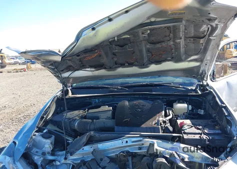 2022 Toyota Tacoma Trd Off Road из США, поврежденный, VIN 3TMCZ5AN6NM496341